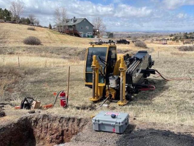 HDD rig on job site